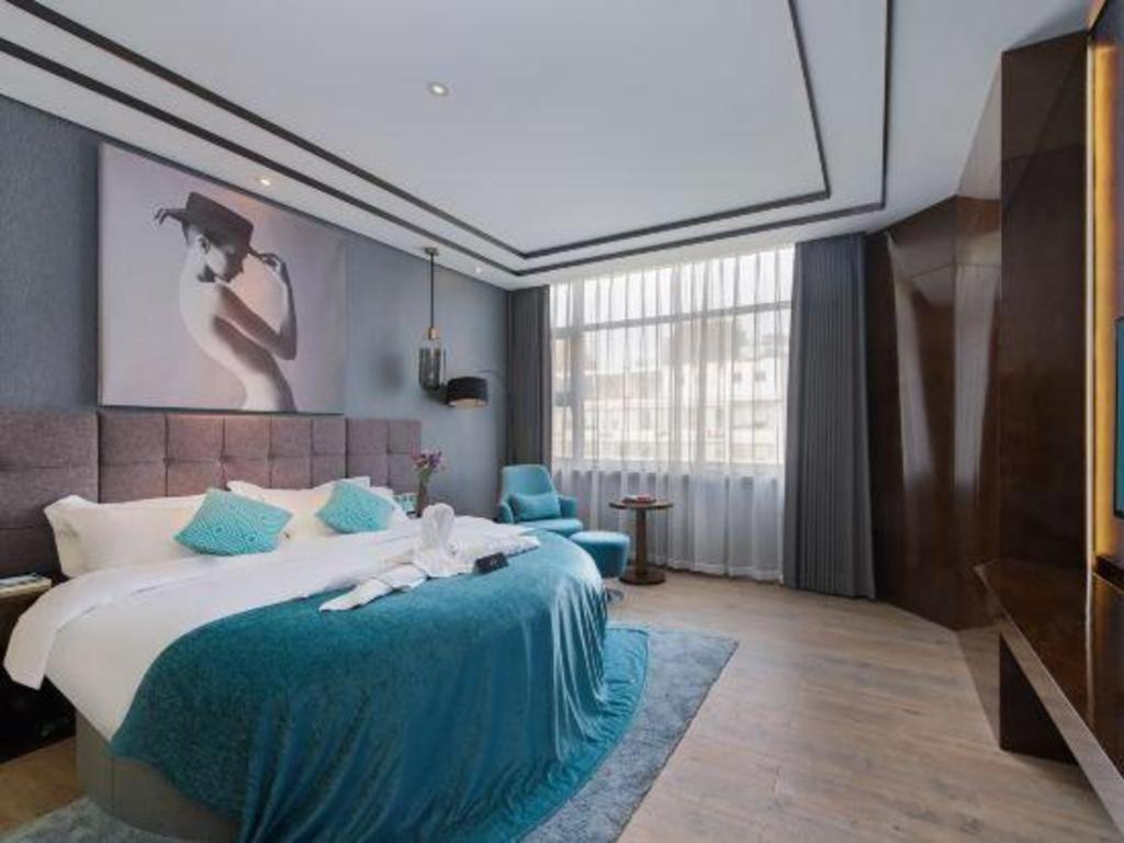 Xana Hotelle-Hotel Luzhou Baizitu Square Eksteriør billede