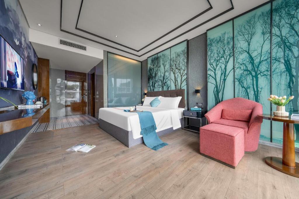 Xana Hotelle-Hotel Luzhou Baizitu Square Eksteriør billede