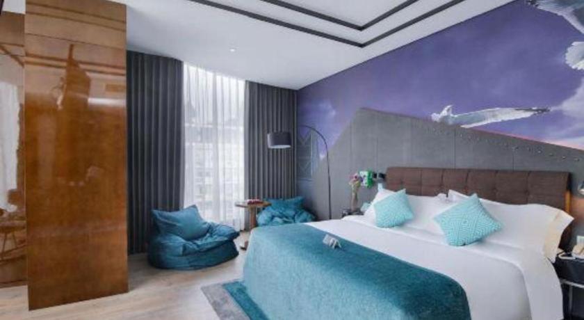 Xana Hotelle-Hotel Luzhou Baizitu Square Eksteriør billede